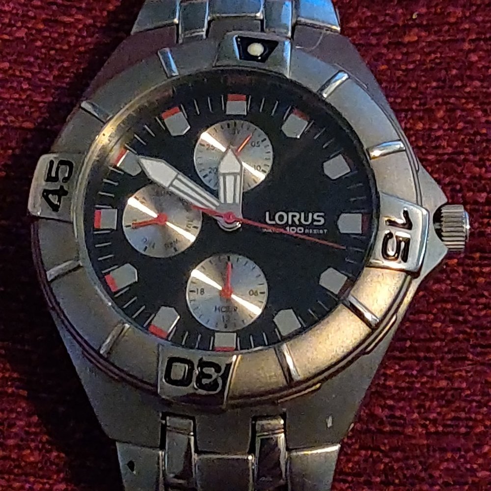 Amaze-Zing (B4) Sale!!: #191 Lorus  Watch